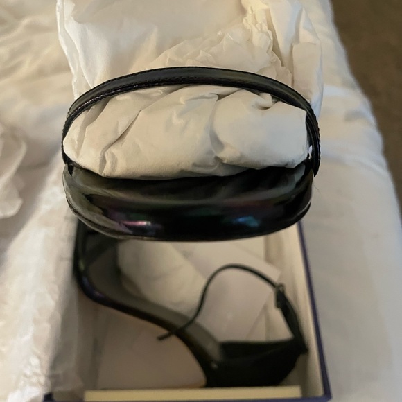 Stuart Weitzman Nudist - Picture 9 of 12